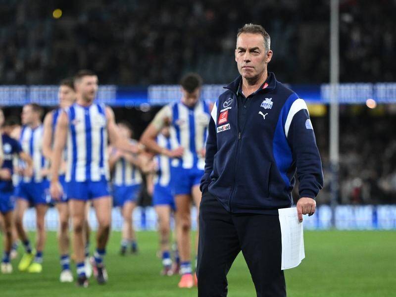 Alastair Clarkson refused to blame the umpires for North Melbourne's one-point loss to Collingwood. (Joel Carrett/AAP PHOTOS)