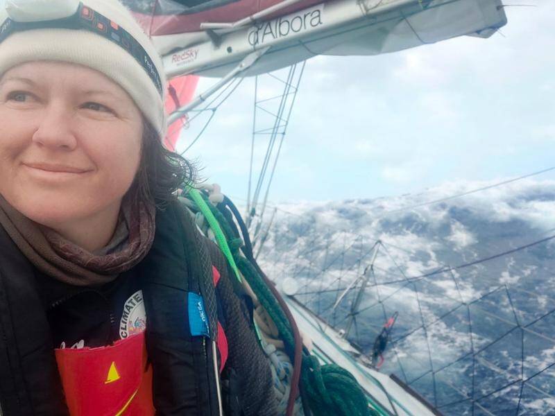 Aussie sailor Lisa Blair is two weeks from breaking a world record for circumnavigating Antarctica.