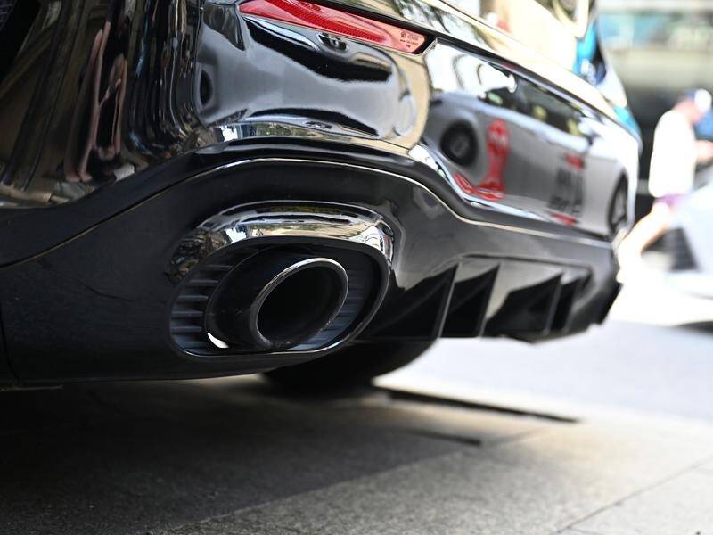 A new regulator will be established to track vehicle emissions. (Steven Saphore/AAP PHOTOS)