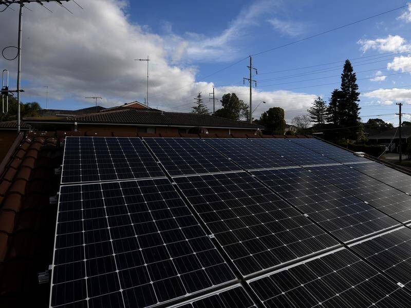 New technology could make the power grid cheaper and more reliable for everyone. (Dan Himbrechts/AAP PHOTOS)