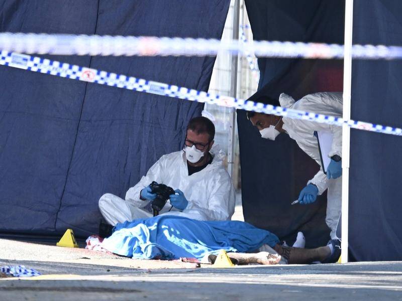 A man was shot dead in Sydney's southwest, hours after a criminal lawyer was targeted. (Dan Himbrechts/AAP PHOTOS)