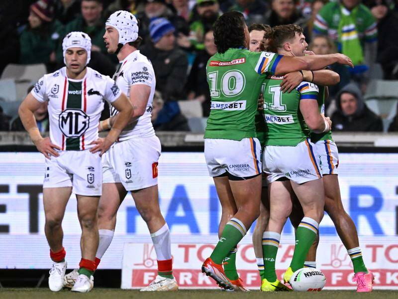 Canberra have proved too slick for South Sydney in the nation's capital, winning 32-12. Photo: Lukas Coch/AAP PHOTOS