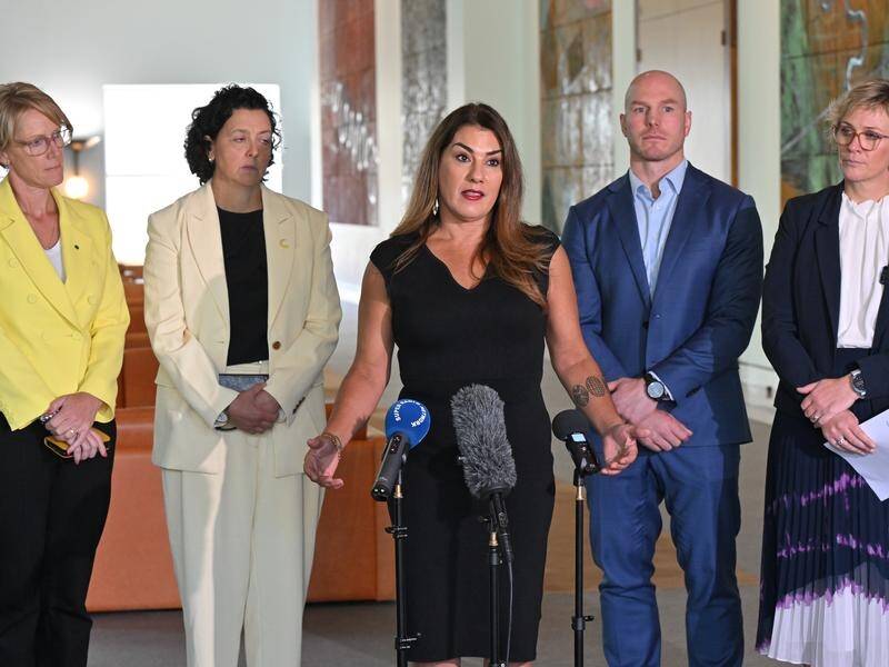 Lidia Thorpe and other crossbench MPs want the commission recommendations to be implemented. (Mick Tsikas/AAP PHOTOS)