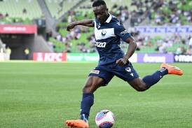 Adama Traore still awaits his first trophy with Melbourne Victory. (Joel Carrett/AAP PHOTOS)